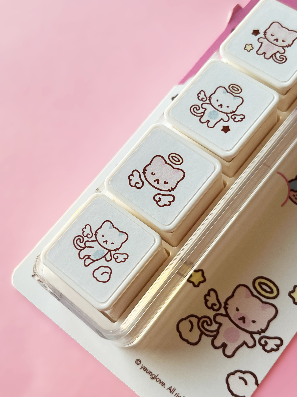 Cloud Cat 4-Button Stamp